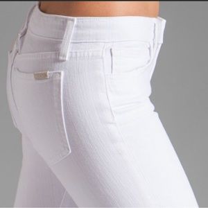 Joe’s jeans, white straight, ankle jeans 29